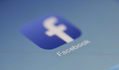 Facebook y sus reglas sobre sexo, terrorismo y violencia